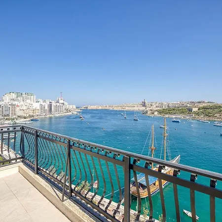 Beautiful, Seafront High End Apt In Prime Location By 360 Estates Apartment Sliema