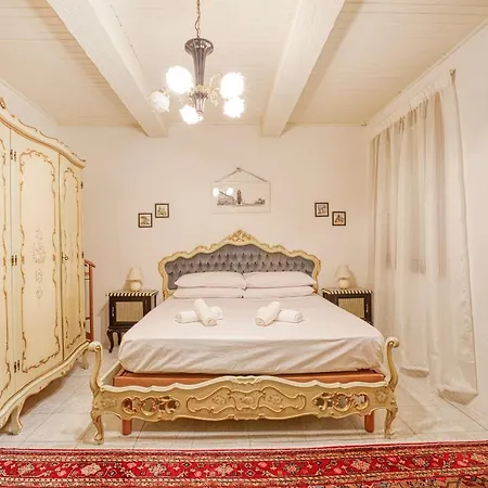 Apartment Beautiful, Seafront High End Apt In Prime Location By 360 Estates Sliema